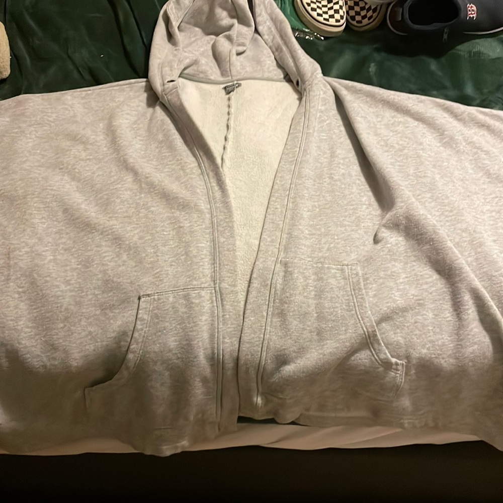 Aerie flowy sweatshirt